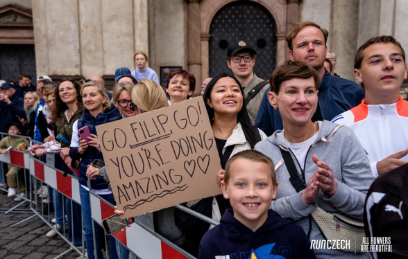 2026年布拉格馬拉松(賽事規(guī)程)(3) 2026年布拉格馬拉松(賽事規(guī)程)(3)